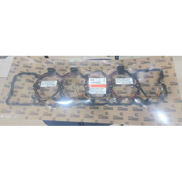 CUMMINS 4945228 4996667 5264951 WIRING HARNESS GASKET COVER
