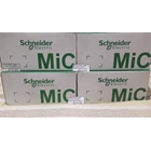SCHNEIDER MiCom P122 P 122 - 3 Phase Over current and Earth Fault Protection Relays 5